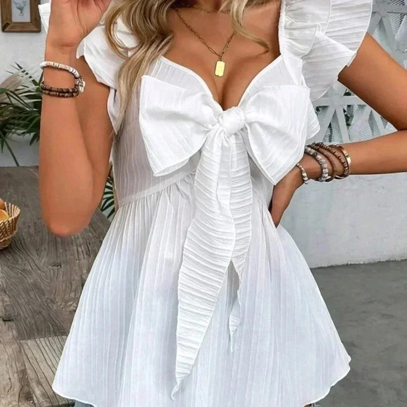 Women's Fashion Solid Color Bowknot Decorated Batwing Sleeve Blouse - Picture 2 of 6